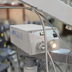 Konan KOM-300 Surgical Microscope