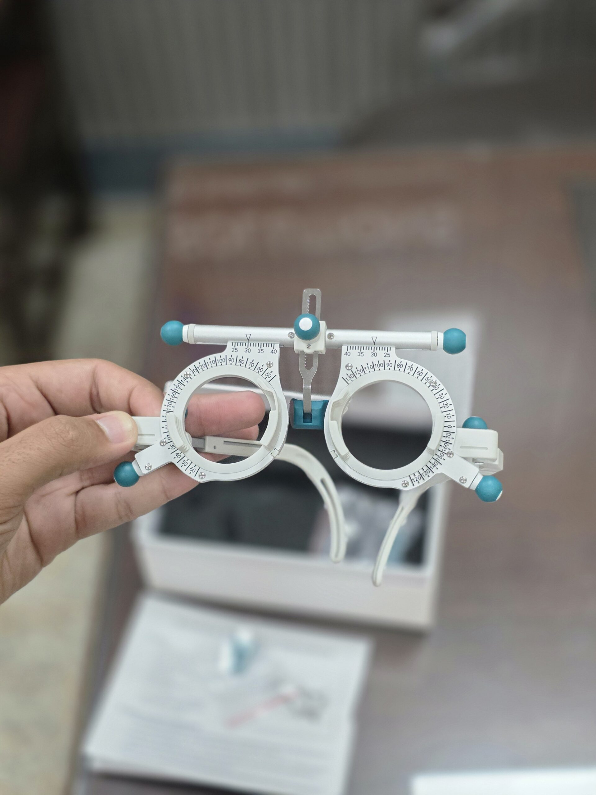 High Quality Trial Frame Ophthalmic Lens Frame Optical
Test Instrument Tool - Image 4