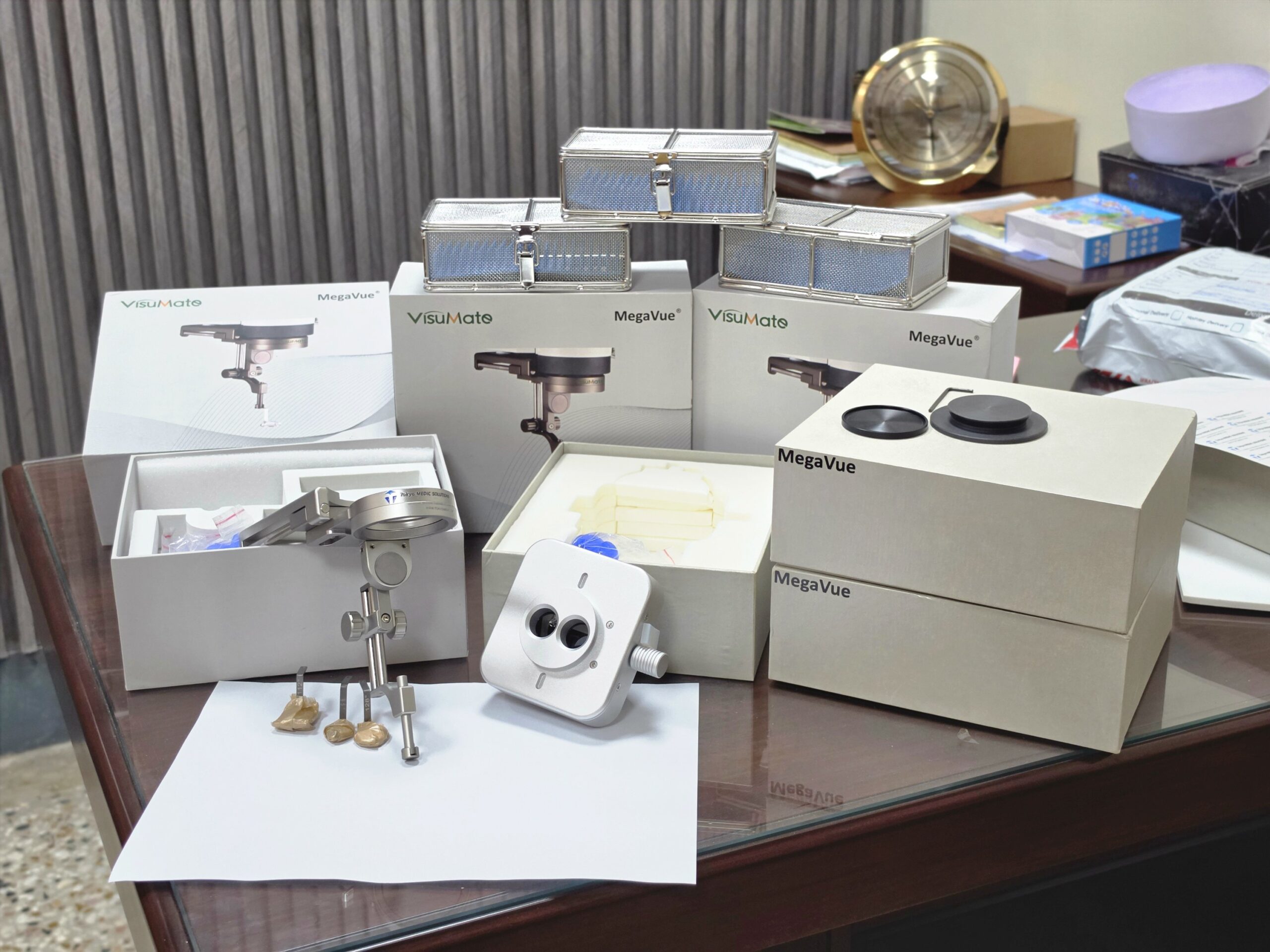 MegaVue BIOM Retinal Viewing System - Wide-Field Surgical Viewing - Image 2